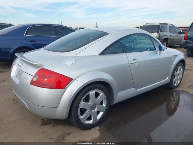 2000 AUDI TT TRUUC28N2Y1014126 Photo 3