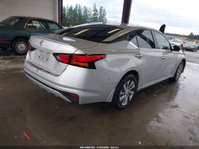 2019 NISSAN ALTIMA 1N4BL4BV6KC218435 Photo 3