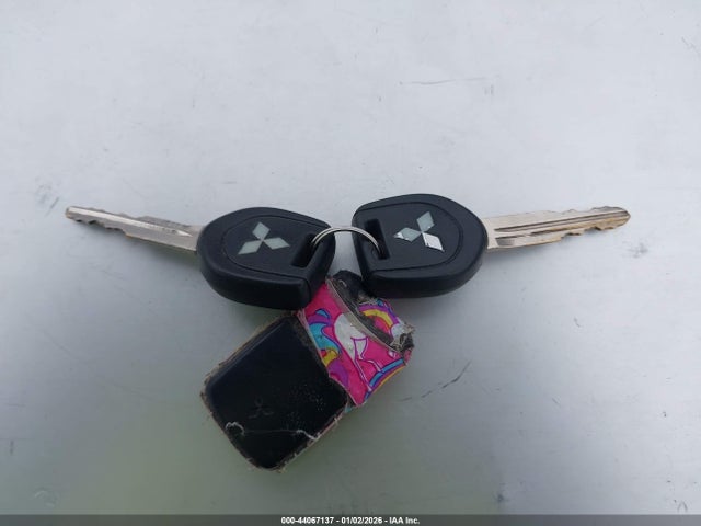 2005 MITSUBISHI OUTLANDER JA4LZ81F45U000873 Photo 10