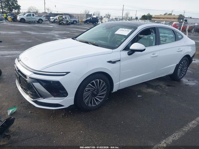 Продаж на аукціоні авто 2025 Hyundai Sonata Hybrid Limited, vin: KMHL54JJ3SA125368, номер лоту: 44067159