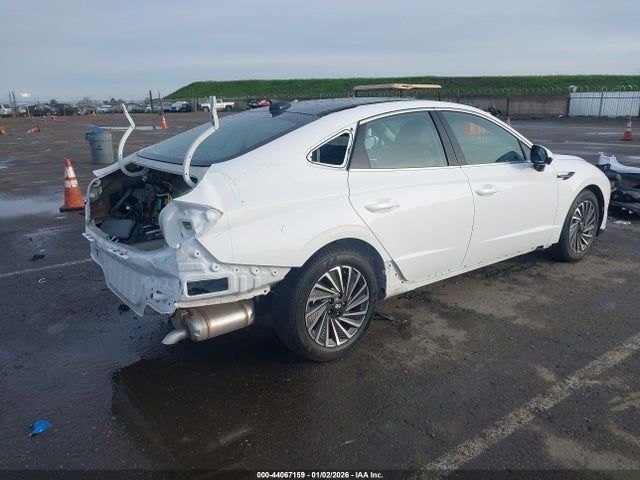 Продаж на аукціоні авто 2025 Hyundai Sonata Hybrid Limited, vin: KMHL54JJ3SA125368, номер лоту: 44067159