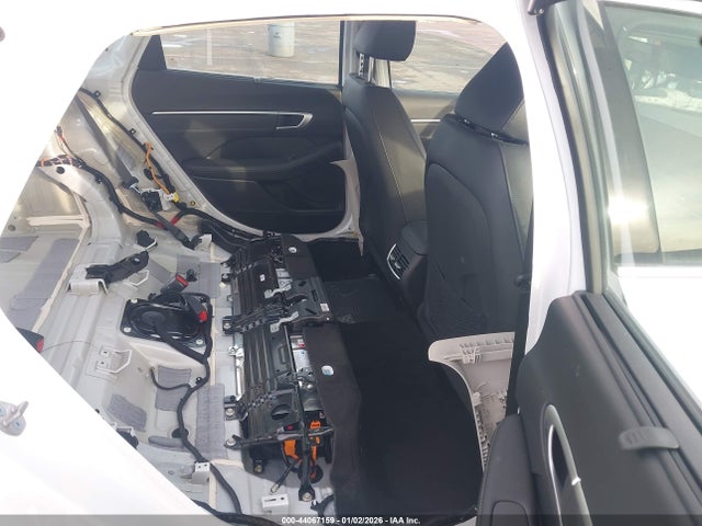 Продаж на аукціоні авто 2025 Hyundai Sonata Hybrid Limited, vin: KMHL54JJ3SA125368, номер лоту: 44067159