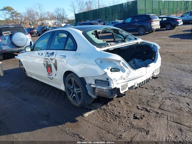 2019 Mercedes-benz C 300 4matic მანქანა იყიდება აუქციონზე, vin: 55SWF8EB4KU313962, აუქციონის ნომერი: 44067165