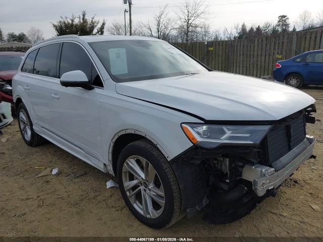 2021 AUDI Q7 WA1LJAF75MD020385 Photo 0