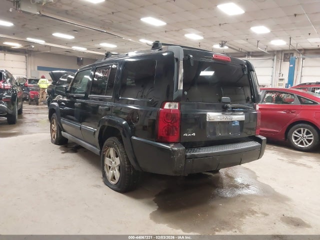 2006 JEEP COMMANDER 1J8HG48K36C131189 Photo 2