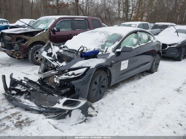 Продаж на аукціоні авто 2024 Tesla Model 3 Rear-wheel Drive, vin: 5YJ3E1EA0RF820499, номер лоту: 44067233
