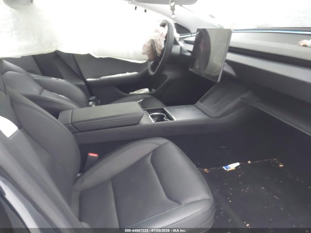 Продаж на аукціоні авто 2024 Tesla Model 3 Rear-wheel Drive, vin: 5YJ3E1EA0RF820499, номер лоту: 44067233