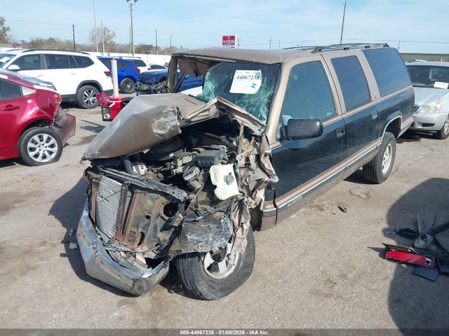 1995 CHEVROLET SUBURBAN 1GNEC16K4SJ347427 Photo 1