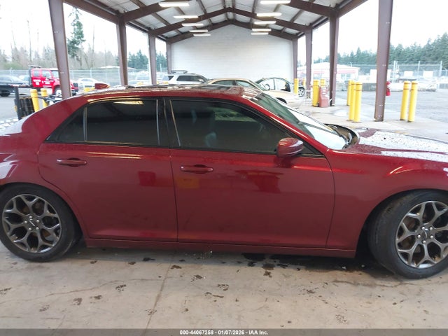 Chrysler 300 S 2018 2C3CCAGG8JH293600 Image 14