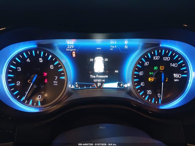 Chrysler 300 S 2018 2C3CCAGG8JH293600 Image 7