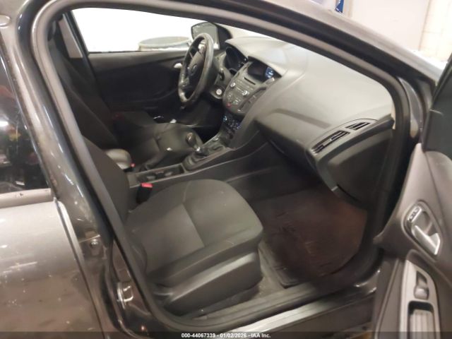 2015 FORD FOCUS 1FADP3KE1FL269368 Photo 4