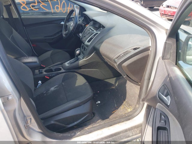Ford FOCUS SE 2014 1FADP3F28EL272458 Image 5