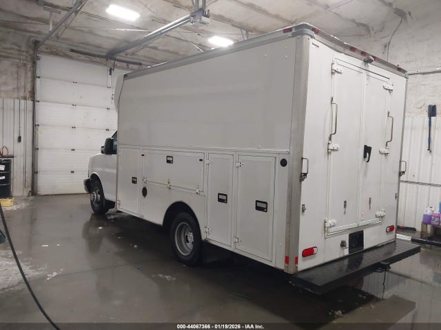 1GB3GRCG1G1228300 Chevrolet Express Cutaway 3500