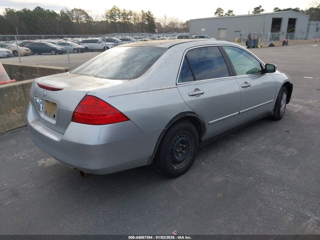 Продажа на аукционе авто 2006 Honda Accord 2.4 Lx, vin: 3HGCM56446G705298, номер лота: 44067394