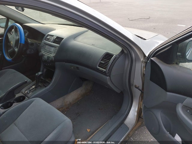 Продажа на аукционе авто 2006 Honda Accord 2.4 Lx, vin: 3HGCM56446G705298, номер лота: 44067394