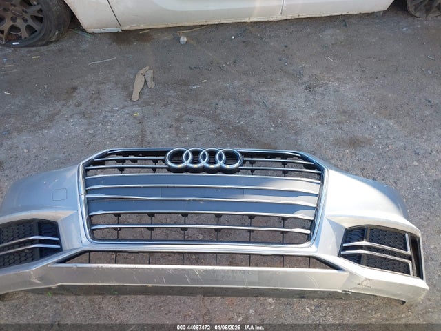44067472 :رقم المزاد ، WAUKMAF46JN018601 vin ، 2018 Audi A4 2.0t Tech Ultra Premium/2.0t Ultra Premium مزاد بيع