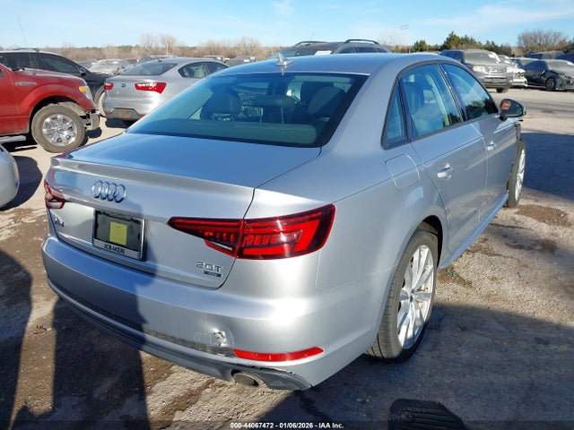44067472 :رقم المزاد ، WAUKMAF46JN018601 vin ، 2018 Audi A4 2.0t Tech Ultra Premium/2.0t Ultra Premium مزاد بيع