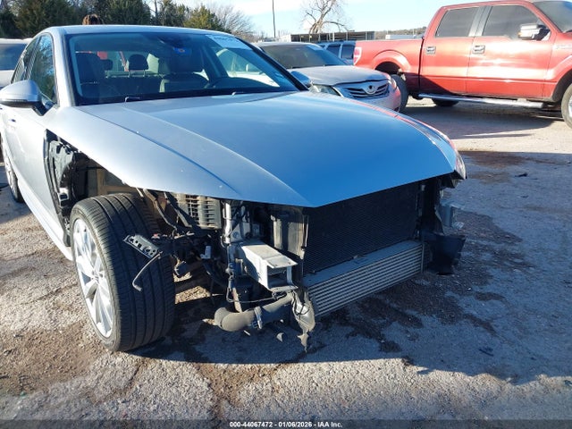 44067472 :رقم المزاد ، WAUKMAF46JN018601 vin ، 2018 Audi A4 2.0t Tech Ultra Premium/2.0t Ultra Premium مزاد بيع