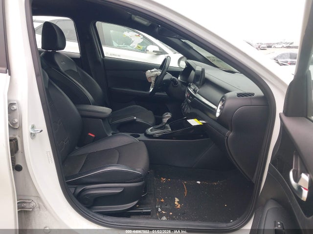 2021 Kia Forte Gt-line მანქანა იყიდება აუქციონზე, vin: 3KPF34AD8ME283237, აუქციონის ნომერი: 44067502