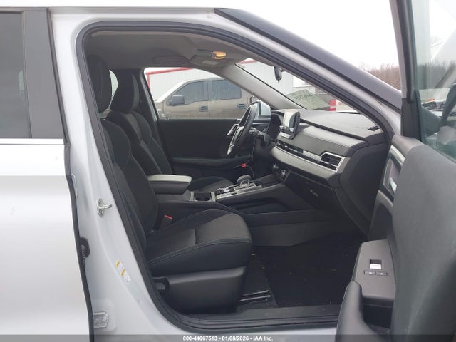 2022 MITSUBISHI OUTLANDER JA4J4TA84NZ029433 Photo 4