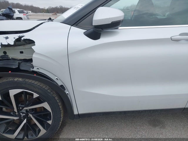 2022 MITSUBISHI OUTLANDER JA4J4TA84NZ029433 Photo 5