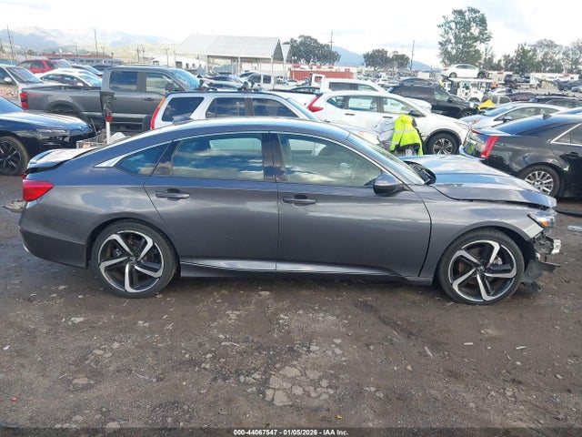 1HGCV1F32JA063636 Honda Accord Sport