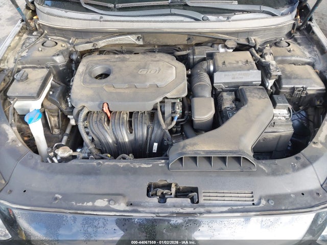 5NPE24AF2JH716154 Hyundai SONATA SE
