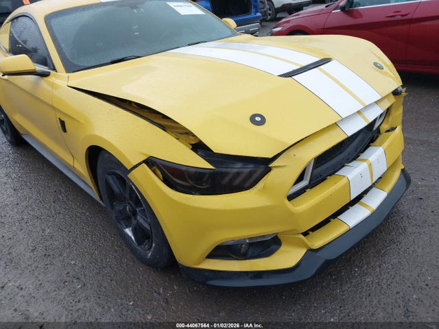 Ford Mustang V6 2015 1FA6P8AM2F5372172 Image 17