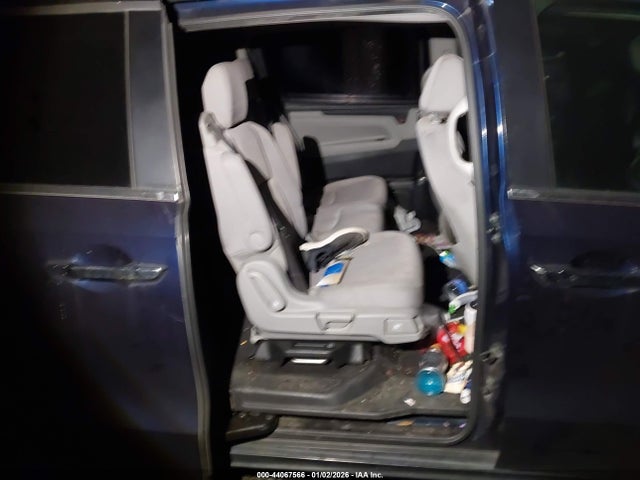 5FNRL6H54JB033040 Honda ODYSSEY EX