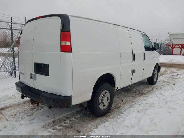 2013 CHEVROLET EXPRESS 3500 1GCZGTCA2D1166416 Photo 3