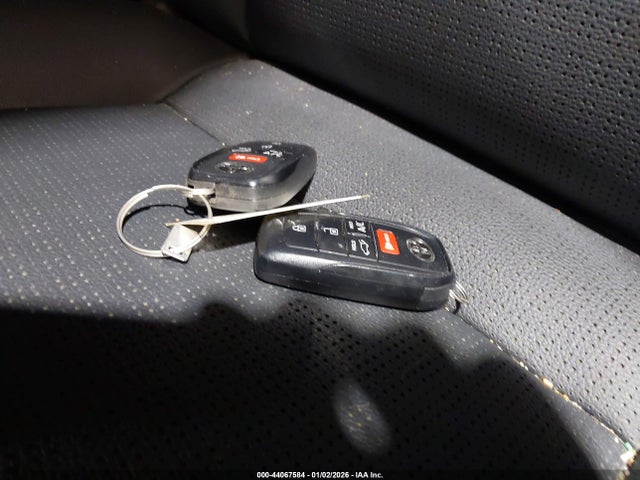 JTMAAAAA7PA021124 Toyota Bz4x Limited