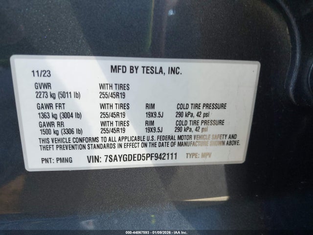 2023 TESLA MODEL Y 7SAYGDED5PF942111 Photo 8