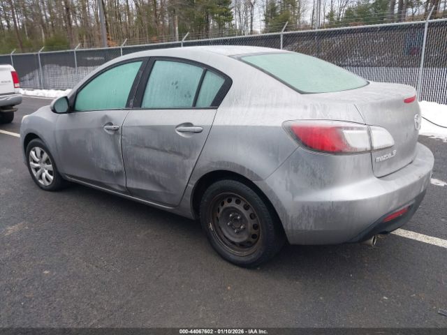 2010 MAZDA MAZDA3 JM1BL1SGXA1213906 Photo 2