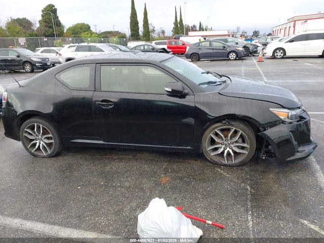 Scion TC 2016 JTKJF5C77GJ020090 Image 12