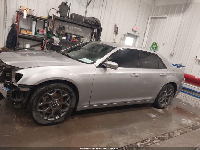 2C3CCAGG8GH248875 Chrysler 300 300s