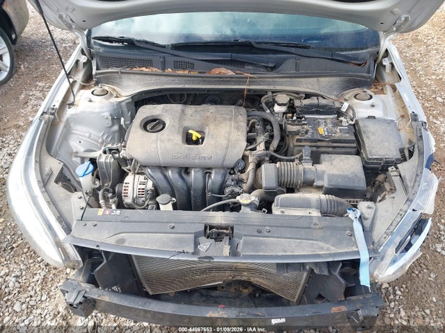 3KPF24AD7ME378066 KIA Forte Lxs
