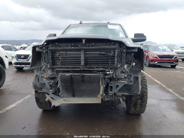 3C6UR5FLXLG268261 RAM 2500 Laramie 4x4 6&#039;4 Box