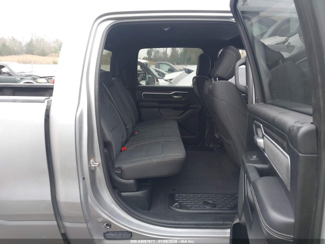 2019 RAM 1500 1C6SRFMT2KN521613 Photo 7