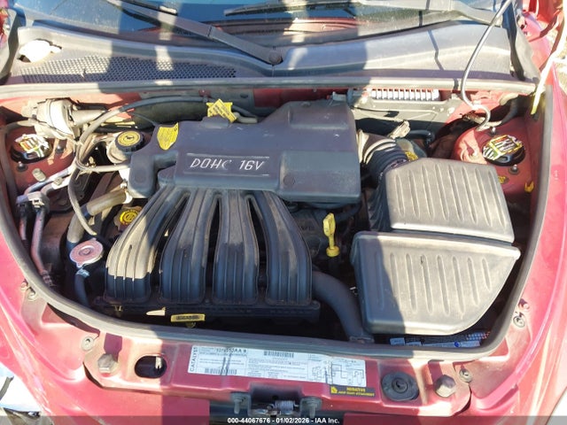 44067676 :رقم المزاد ، 3C4FY58B62T263881 vin ، 2002 Chrysler Pt Cruiser Touring مزاد بيع