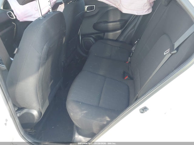 2021 HYUNDAI VENUE KMHRB8A37MU067939 Photo 7