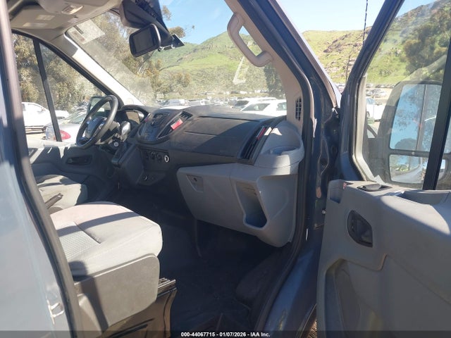 Ford Transit-250 2019 1FTYR3XM4KKB78892 Image 5