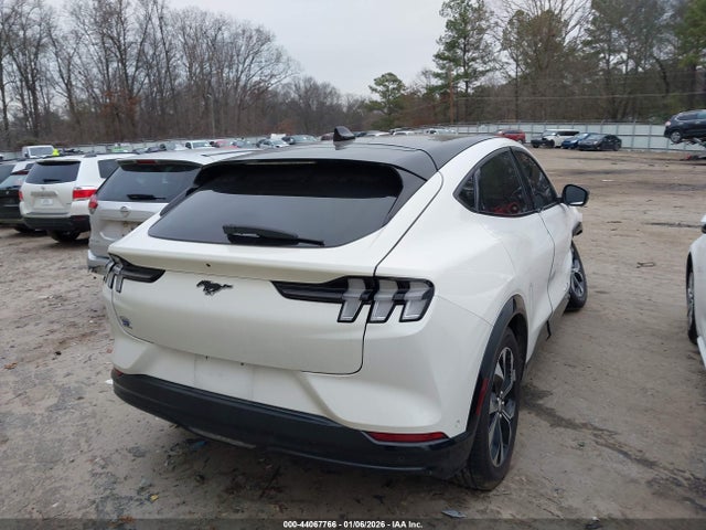 2022 FORD MUSTANG MACH-E 3FMTK3R75NMA26750 Photo 3