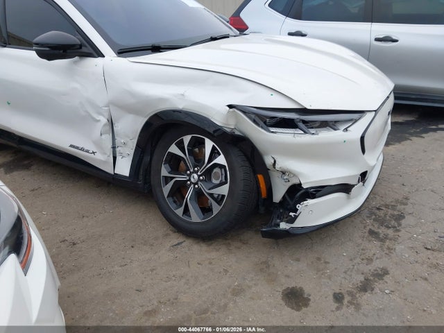 2022 FORD MUSTANG MACH-E 3FMTK3R75NMA26750 Photo 5