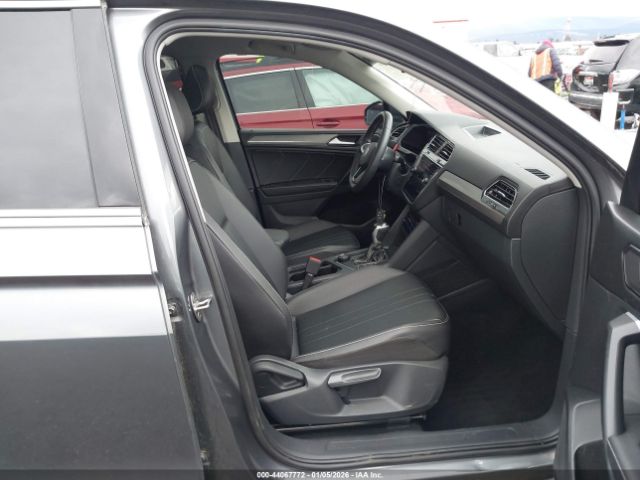 2023 VOLKSWAGEN TIGUAN 3VVMB7AX6PM003672 Photo 4