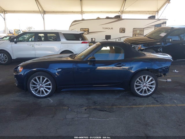 Fiat 124 Spider Lusso 2018 JC1NFAEK0J0140195 Image 14