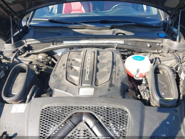 2018 PORSCHE MACAN WP1AB2A58JLB33060 Photo 9