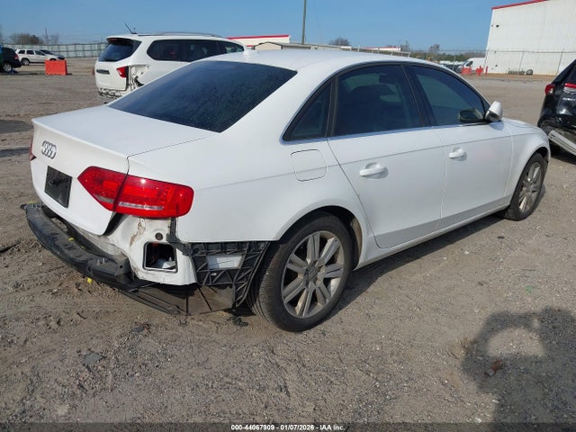 2012 AUDI A4 WAUBFAFL9CN006382 Photo 3