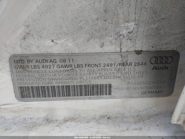 2012 AUDI A4 WAUBFAFL9CN006382 Photo 8
