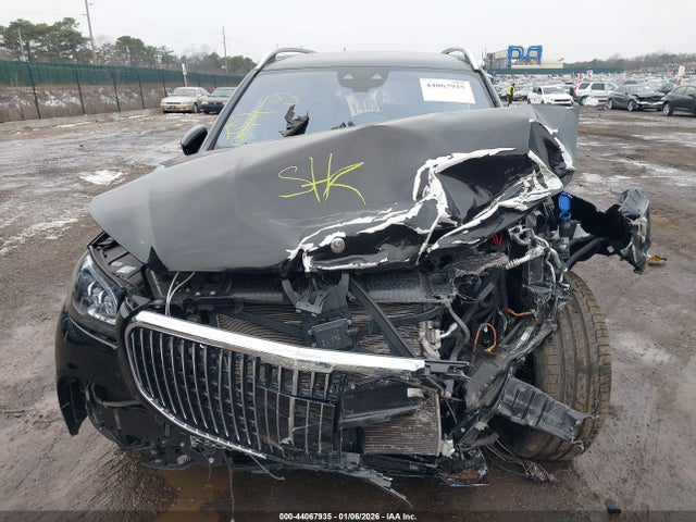 Продажа на аукционе авто 2023 Mercedes-benz Maybach Gls 600 4matic, vin: 4JGFF8HB9PA920898, номер лота: 44067935
