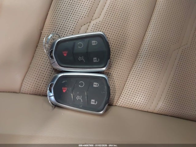 2025 CADILLAC XT6 1GYKPHRS9SZ100906 Photo 10